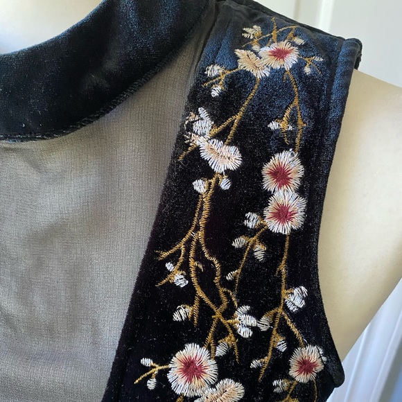 WEEKEND SALE! Sugar + Lips Black Velvet Floral Embroidered Top - Picture 2 of 5